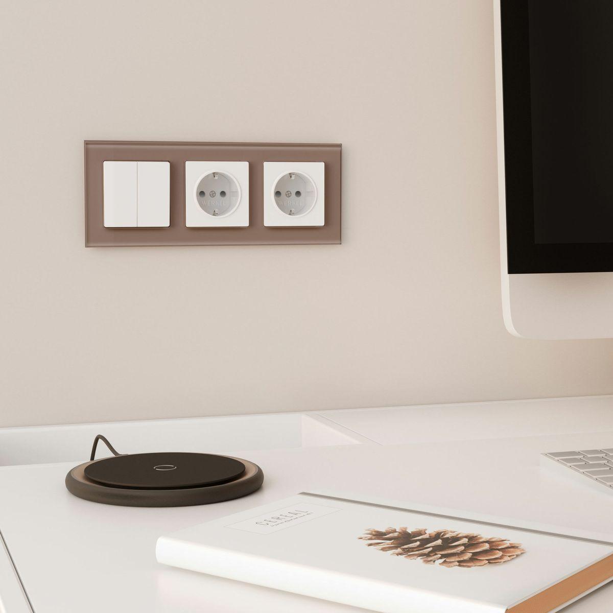 Рамка на 3 поста Werkel Favorit латте W0031142 4690389183430