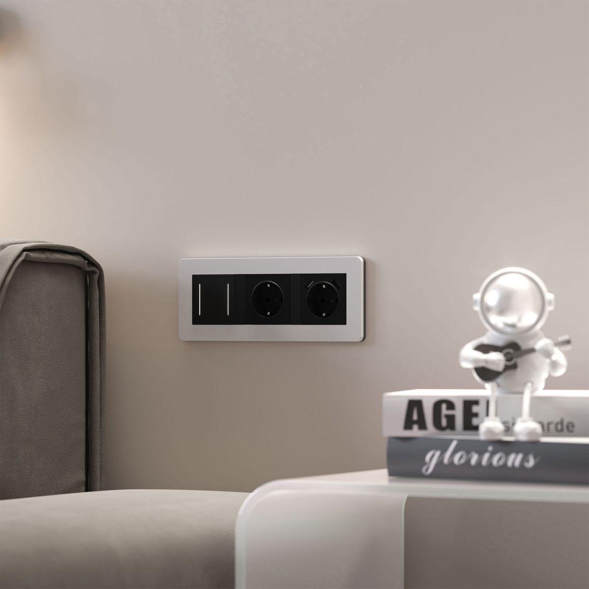 Рамка Werkel Split на 3 поста белый/черный W0033068 4690389208232